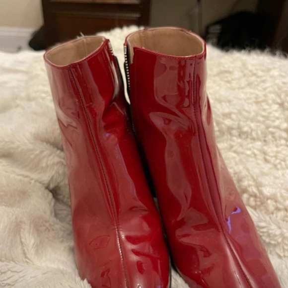 Acne Studios - Beth Patent Leather Bootie (red) - Picture 3 of 4